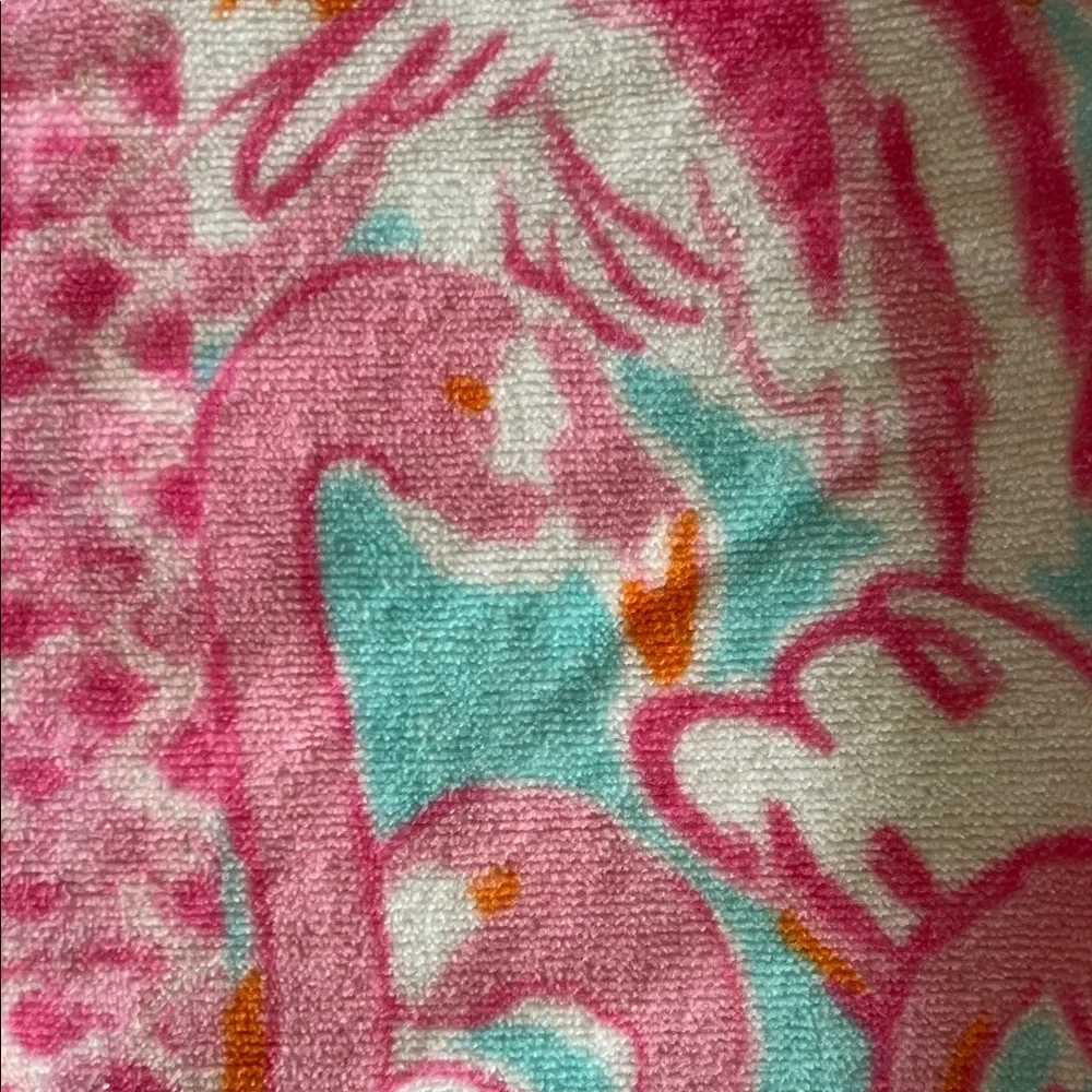 Pottery Barn Kids Pink Lilly Pulitzer Logo Hooded Towel Label - Picture 4 of 5